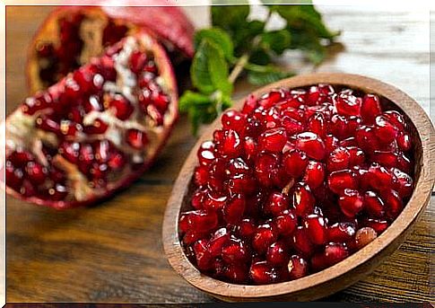 Pomegranate as a preventive measure against a stroke