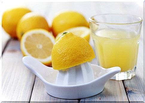 Lemon juice to prevent a stroke
