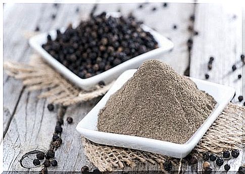 8 spices to replace salt with - black pepper