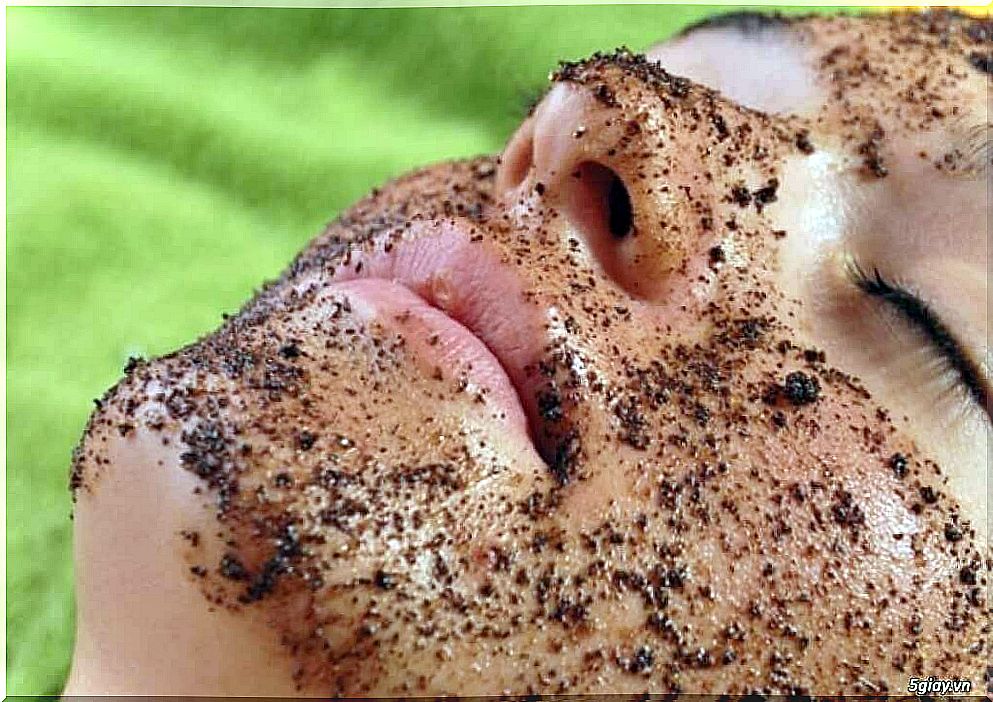 Coffee mask - facts about coffee