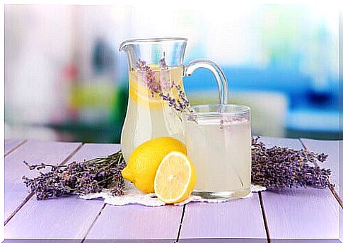 Lavender essential oil and recipe for lemonade with lavender