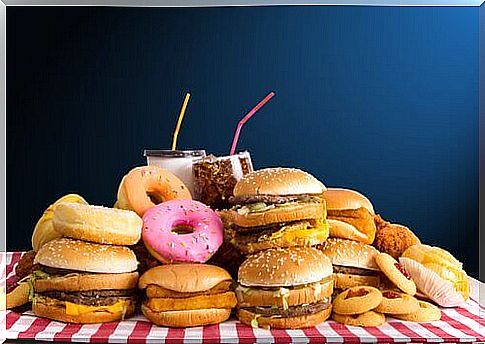 Avoid fast food to achieve a healthy weight