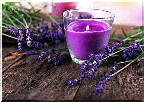 How to make a decorative candle holder with lavender